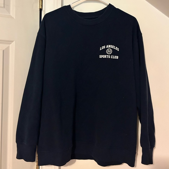 Hollister Women’s Pullover Sweatshirt - Picture 1 of 3